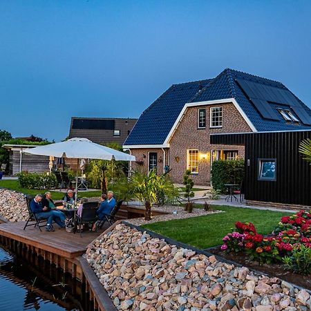 B&B De Wiekeborg Oude Pekela Exterior foto